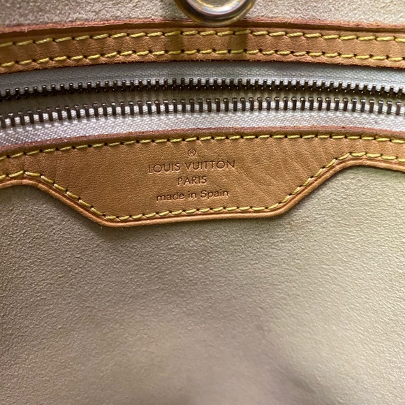 Louis Vuitton Hampstead MM 100% AUTHENTIC - Picture 4 of 14